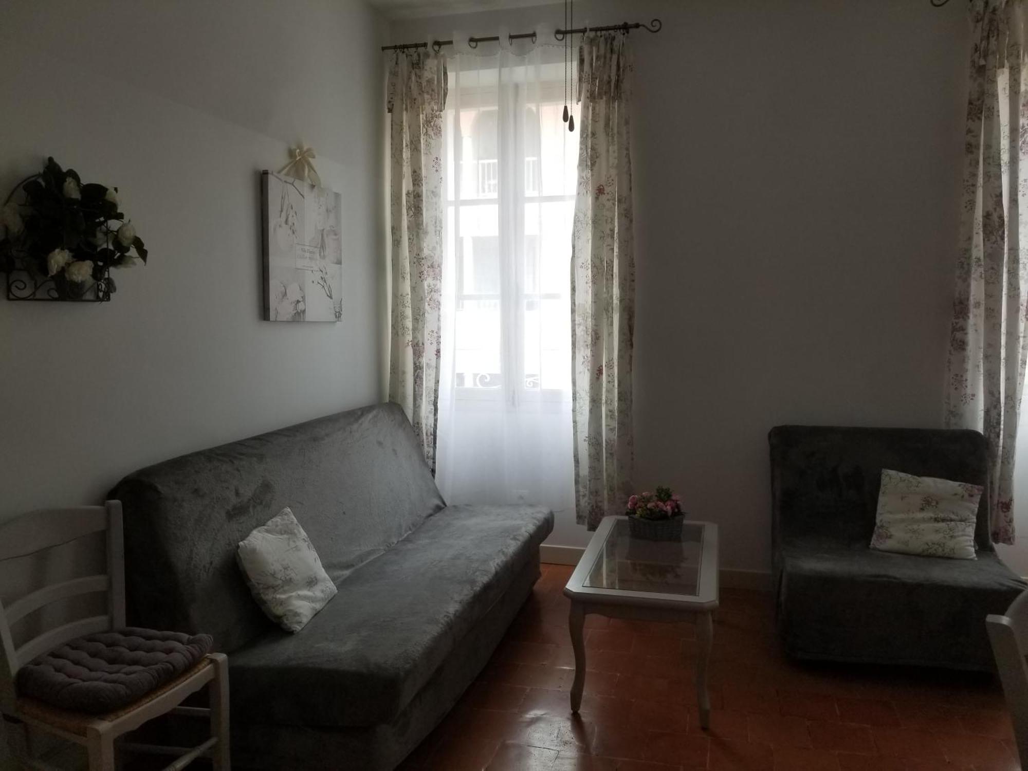 Апартаменти Joli T2 De 40M² A Louer A Ле-Мюі Екстер'єр фото