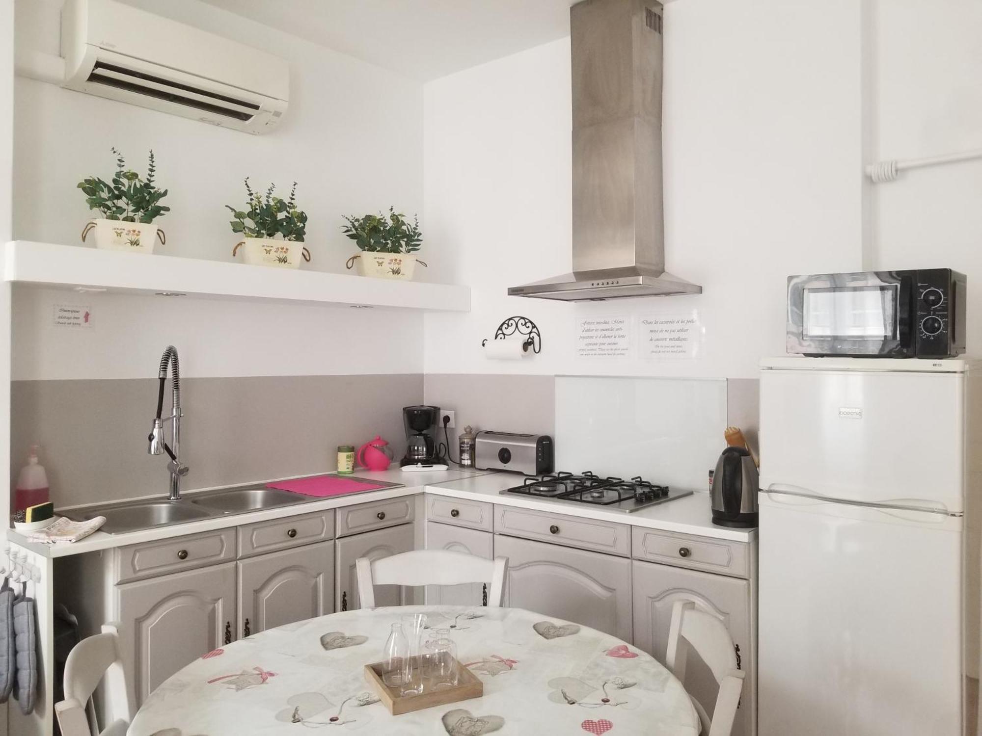 Апартаменти Joli T2 De 40M² A Louer A Ле-Мюі Екстер'єр фото